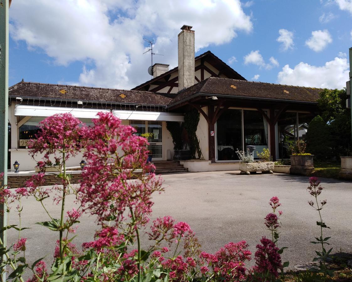 Hotel-Restaurant "La Gremelle" Ladoix-Serrigny Luaran gambar